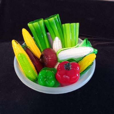 GLASS VEGETABLES IN A BOWL (1)