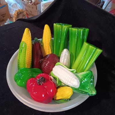 GLASS VEGETABLES IN A BOWL (1)