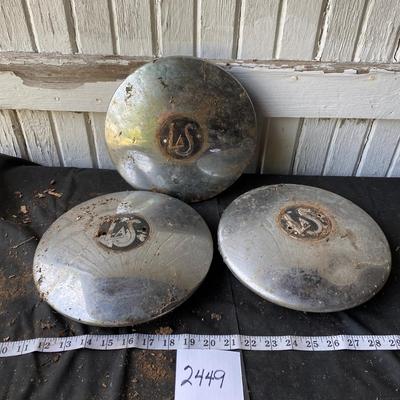 La Salle Hubcaps