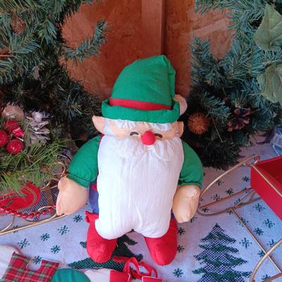 HOLIDAY DECORATIONS