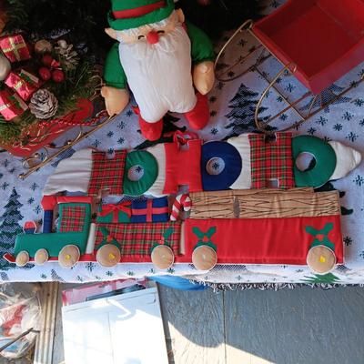 HOLIDAY DECORATIONS