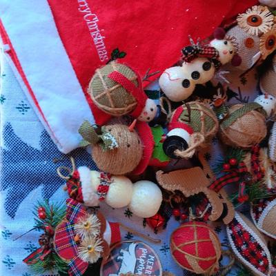 QUALITY TREE ORNAMENTS, SANTA HATS & SMALL BOWS