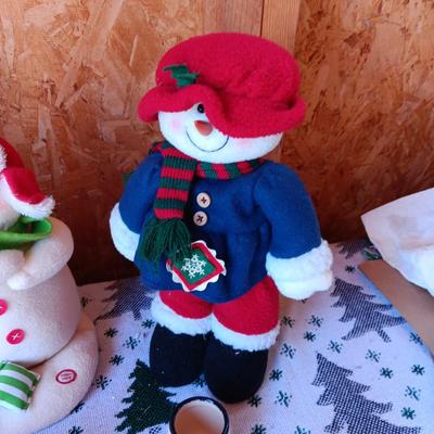 WINDOW CLINGS, NATIVITY SCENE, ANIMATED SNOWMEN AND MORE