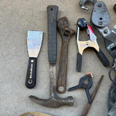 COME ALONG, BUNGEES AND HAND TOOLS