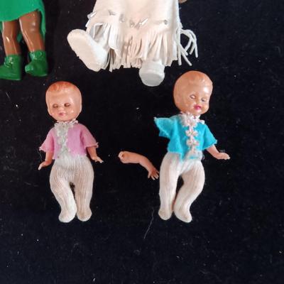VINTAGE DOLLS AND A PLUSH BEAR