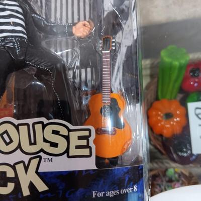 ELVIS NIB JAILHOUSE ROCK DOLL AND 2 COLLECTOR'S PLATES