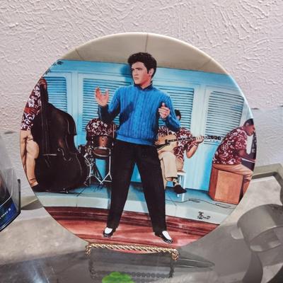 ELVIS NIB JAILHOUSE ROCK DOLL AND 2 COLLECTOR'S PLATES