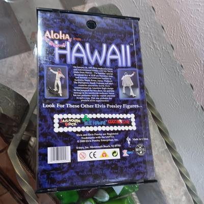 NIB ELVIS ALOHA HAWAII DOLL AND 2 COLLECTORS PLATES