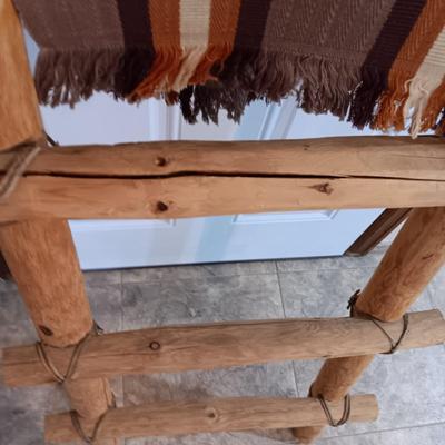 BLANKET LADDER