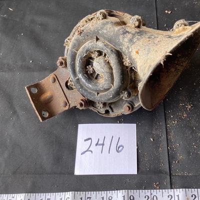 Vintage Snail Horn
