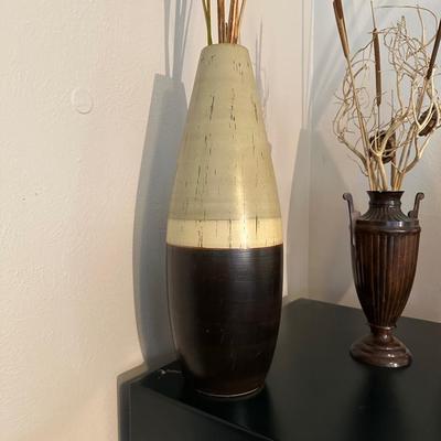 2 MATCHING VASES WITH 1 METAL VASE