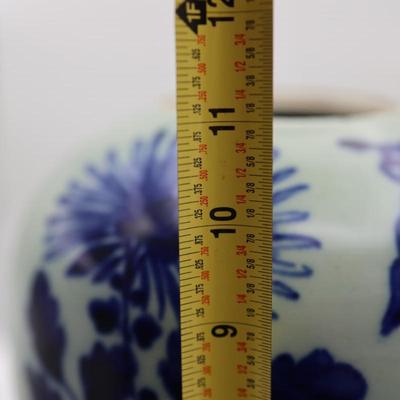 Vintage Chinese Qing Style Blue & White Ginger Jar