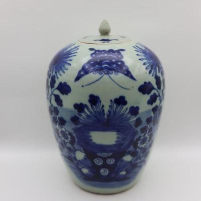 Vintage Chinese Qing Style Blue & White Ginger Jar