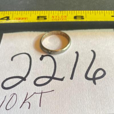 10 KT Gold Band