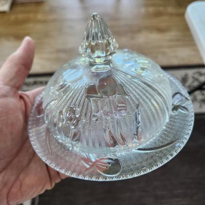 Lot of Iris Herringbone Bowls