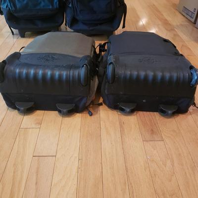 Four Eagle Creek Travel Rolling/Conversion Bags (LLR-KD)