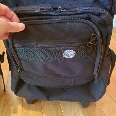 Four Eagle Creek Travel Rolling/Conversion Bags (LLR-KD)