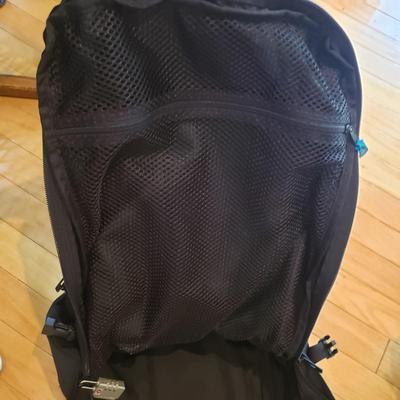 Four Eagle Creek Travel Rolling/Conversion Bags (LLR-KD)