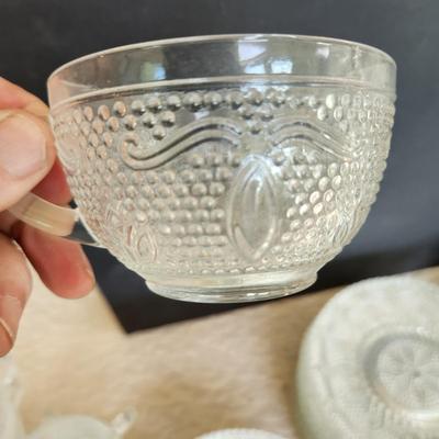 Large Collection of Depression Glass Daisy Plates, Cup, Saucer Bowls