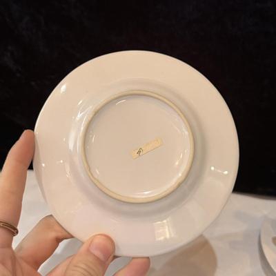 Melitta Porcelain Coffee Filter and Other Coffee Supplies (K-DZ)