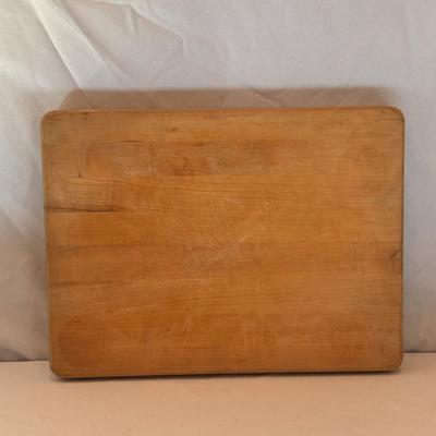 Butcher Block Cutting Boards, Knives, Carvel Hall’s Knife Sharpener, and More (K-DZ)