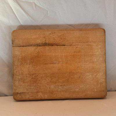 Butcher Block Cutting Boards, Knives, Carvel Hall’s Knife Sharpener, and More (K-DZ)