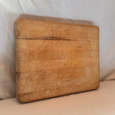 Butcher Block Cutting Boards, Knives, Carvel Hall’s Knife Sharpener, and More (K-DZ)