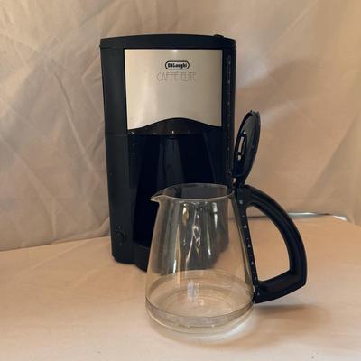 DeLonghi Caffe Elite Coffee Maker, Mr. Coffee Thermal Carafe, and a French Press (K-DZ)