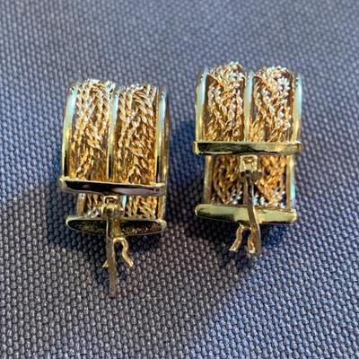 Pair of 18k Gold Earrings