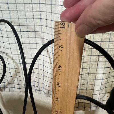 Lot 385 Wire Doll Furniture