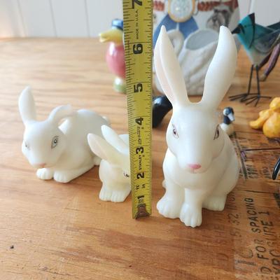 Collectible Lot Pfaltzgraff Atlanta Terrier Club, Rabbits Birds