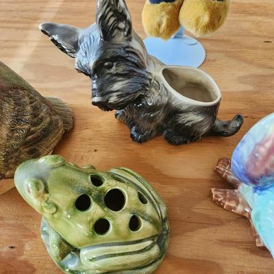Collectible Lot , Dogs napkin Holders, Metal Elephant Birds, Teddy Bear, Frog