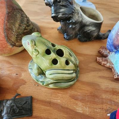 Collectible Lot , Dogs napkin Holders, Metal Elephant Birds, Teddy Bear, Frog