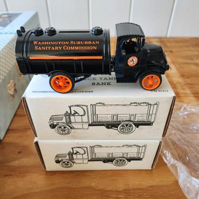 2 Ertl 1926 Mack Tanker Truck Banks Washington Suburban Sanitary Commission
