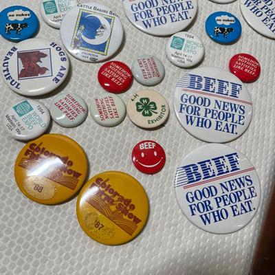 Lot 407 Beef Buttons Ag Buttons