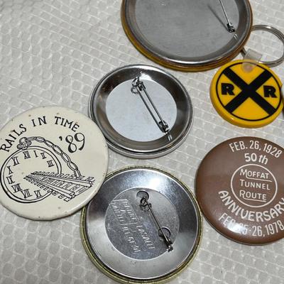 Lot 408 Railroad Buttons