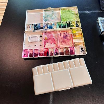 Painters’ Tools (2R-BB)