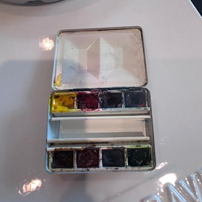 Painters’ Tools (2R-BB)