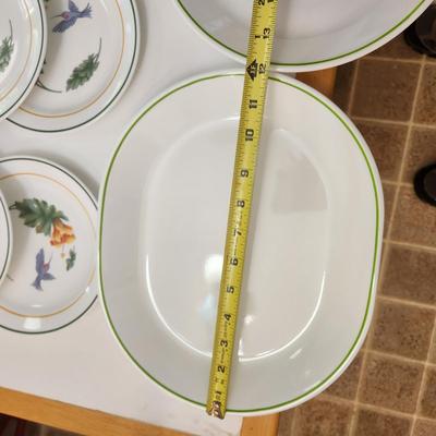 Lot of Corning Corelle Plates, Bowls, Serving dishes, Cups