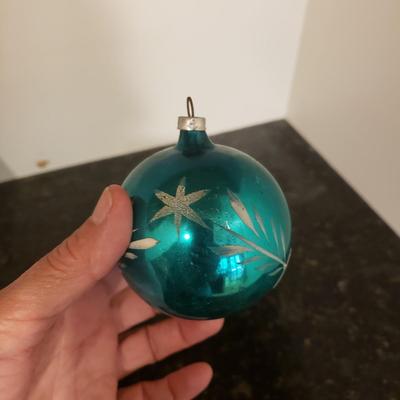 Vintage Glass Shiny Brite Ornaments (LLR-KD)