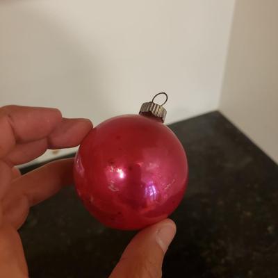 Vintage Glass Shiny Brite Ornaments (LLR-KD)