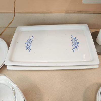 Lot of Corning Ware Bowls, Dishes, Hot Plates,