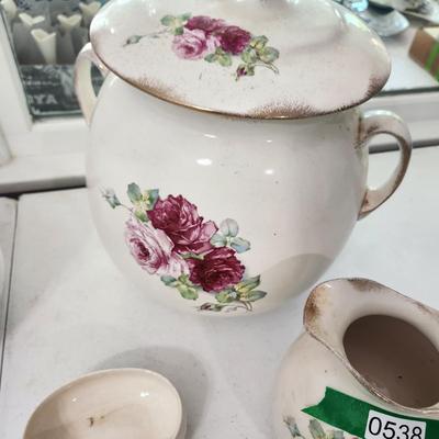 4 Pieces Vintage Avon Pottery