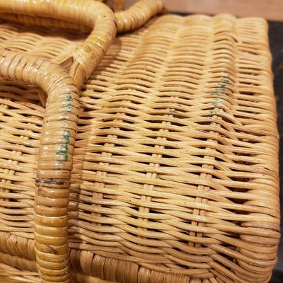 Wicker Baskets and Picnic Basket (LLR-KD)
