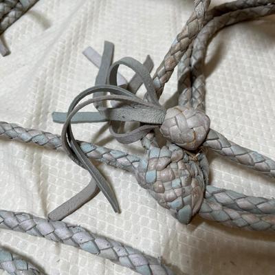 Lot 421 Leather rope