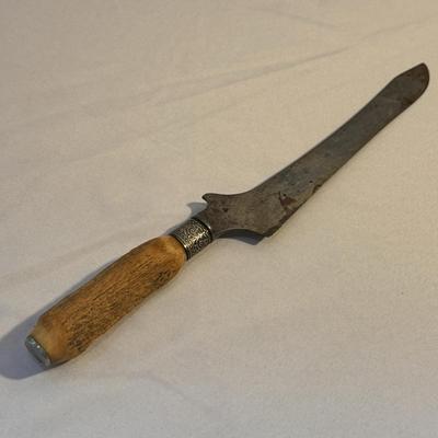 Mother of Pearl Serving Utensils and Antler Carving Set (K-DZ)
