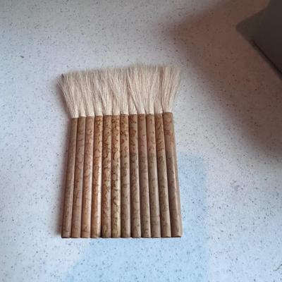 Paint Brushes and More Artists Necessities (2R-BB)