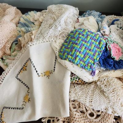 Large lot of Liners , Placemats, Quilts, Coverlets, Mens Handkerchiefs