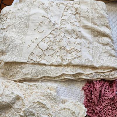 3 Table Covers
