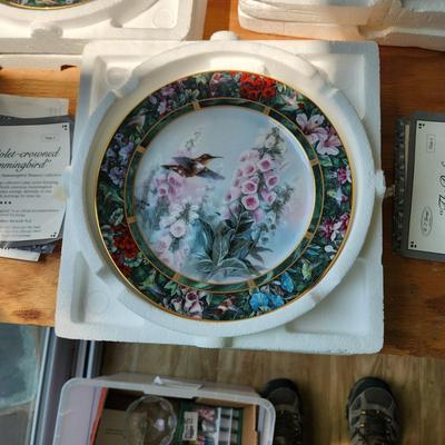 Lot of 7 Collectible Plates Lenox Birds, Bradex hummingbird,